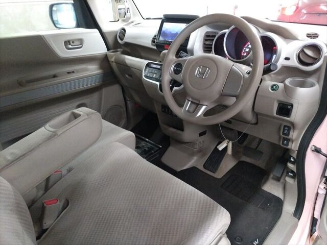 2012 Nissan Juke auction photo 3