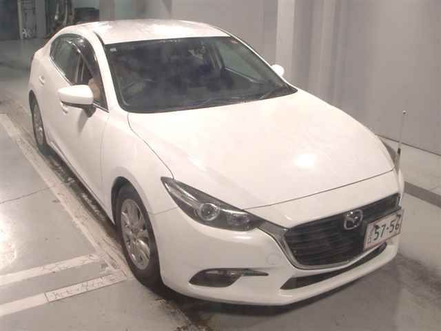 2016 Mazda Axela Kyoshusha Japan auction vehicle