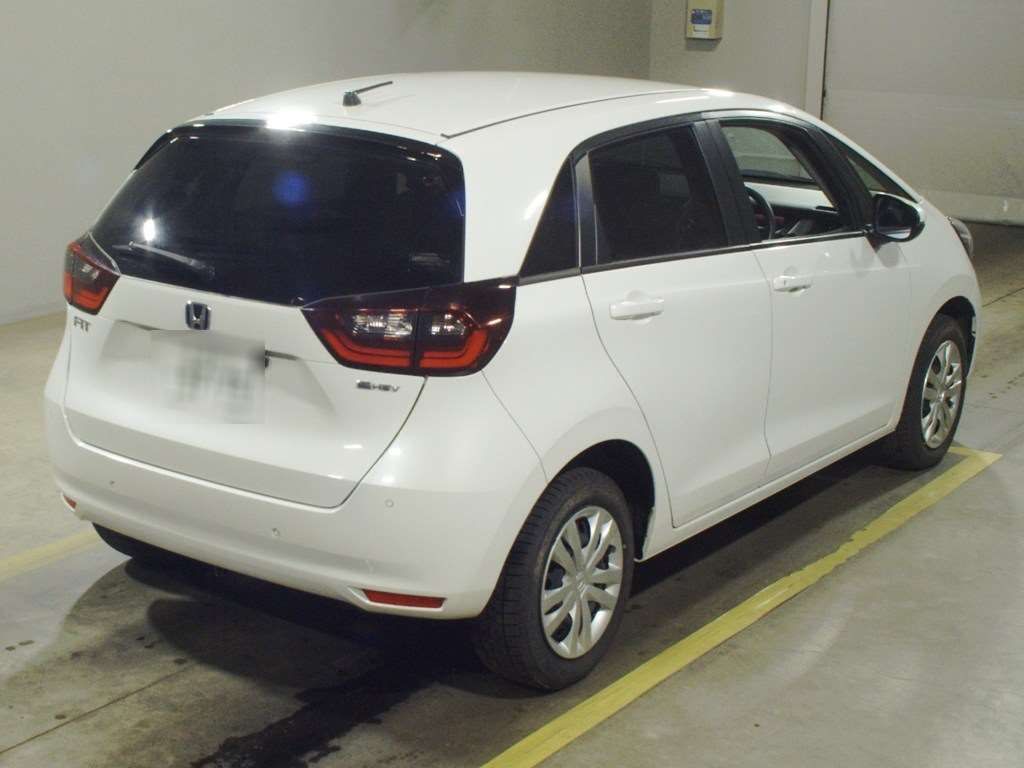 2023 Honda Fit e:HEVベーシック 4WD auction photo 2