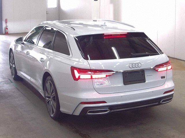 2019 Audi A6 Avant 55TFSIクワデビュ 4WD auction photo 2