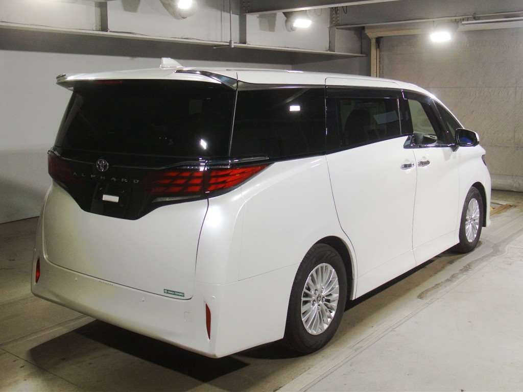 2023 Toyota Alphard Z auction photo 2