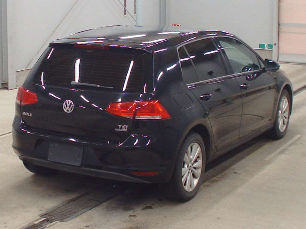 2013 Volkswagen VW ゴルフ TSIコンフォートラインブルモーション auction photo 2