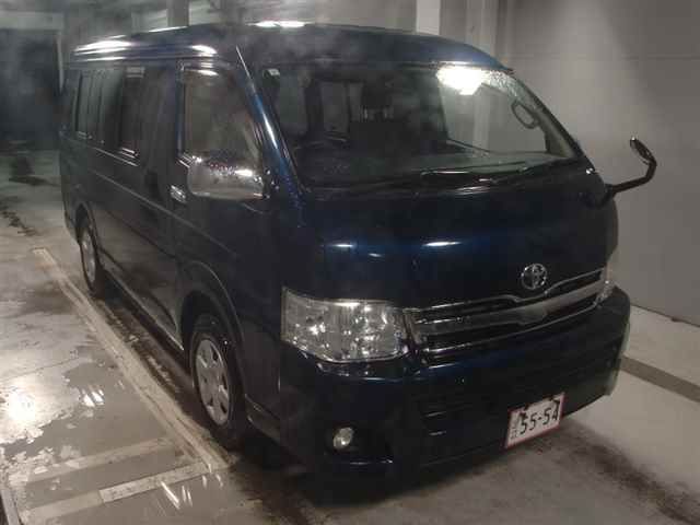 2013 Toyota Hiace 4WD GL Japan auction vehicle