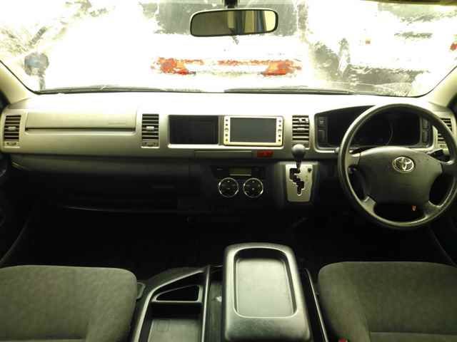 2013 Toyota Hiace 4WD GL auction photo 8