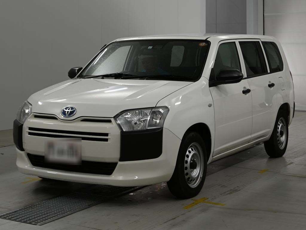 2022 Toyota Probox ハイブリッドDX コンフォート Japan auction vehicle