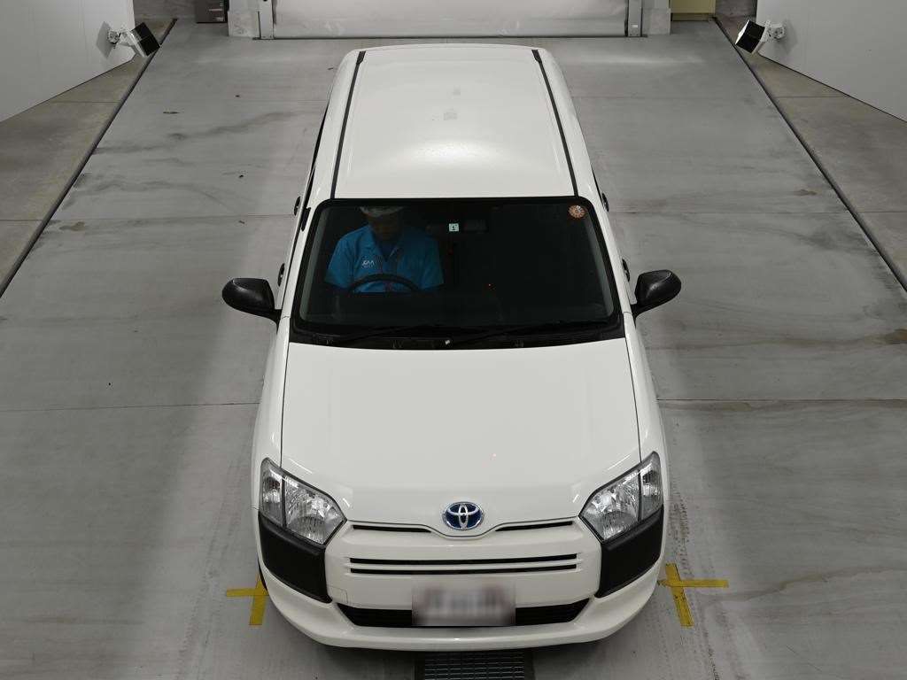 2022 Toyota Probox ハイブリッドDX コンフォート auction photo 7