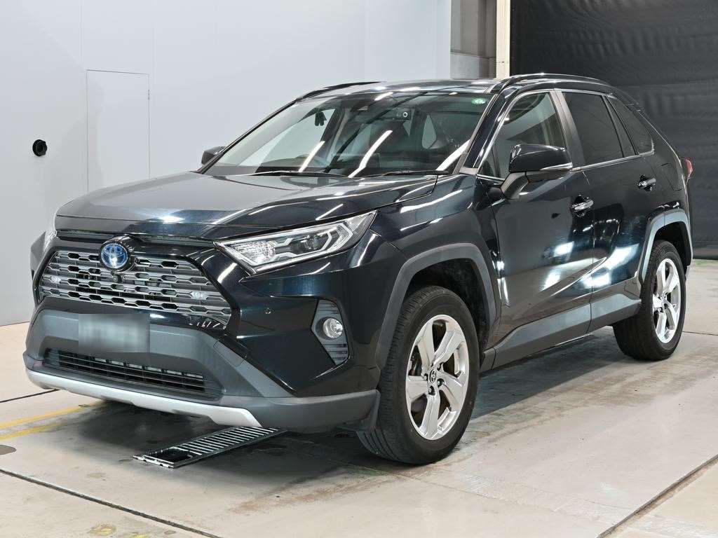Japan Auction Vehicles 14 2021 Toyota RAV4 Hybrid G 4WD auction photo