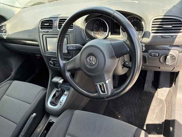 2010 Volkswagen VWゴルフ5HB auction photo 3