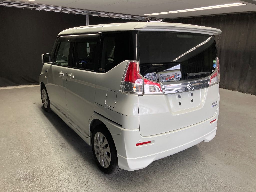 2019 Suzuki Solio HYBRID MX auction photo 2