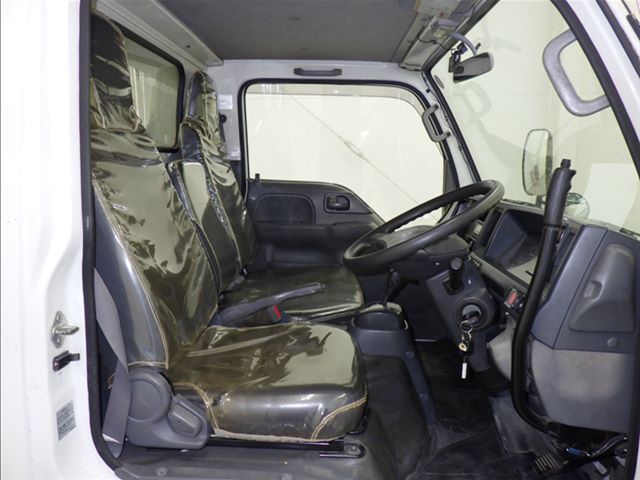 2017 Isuzu Elf dump auction photo 5