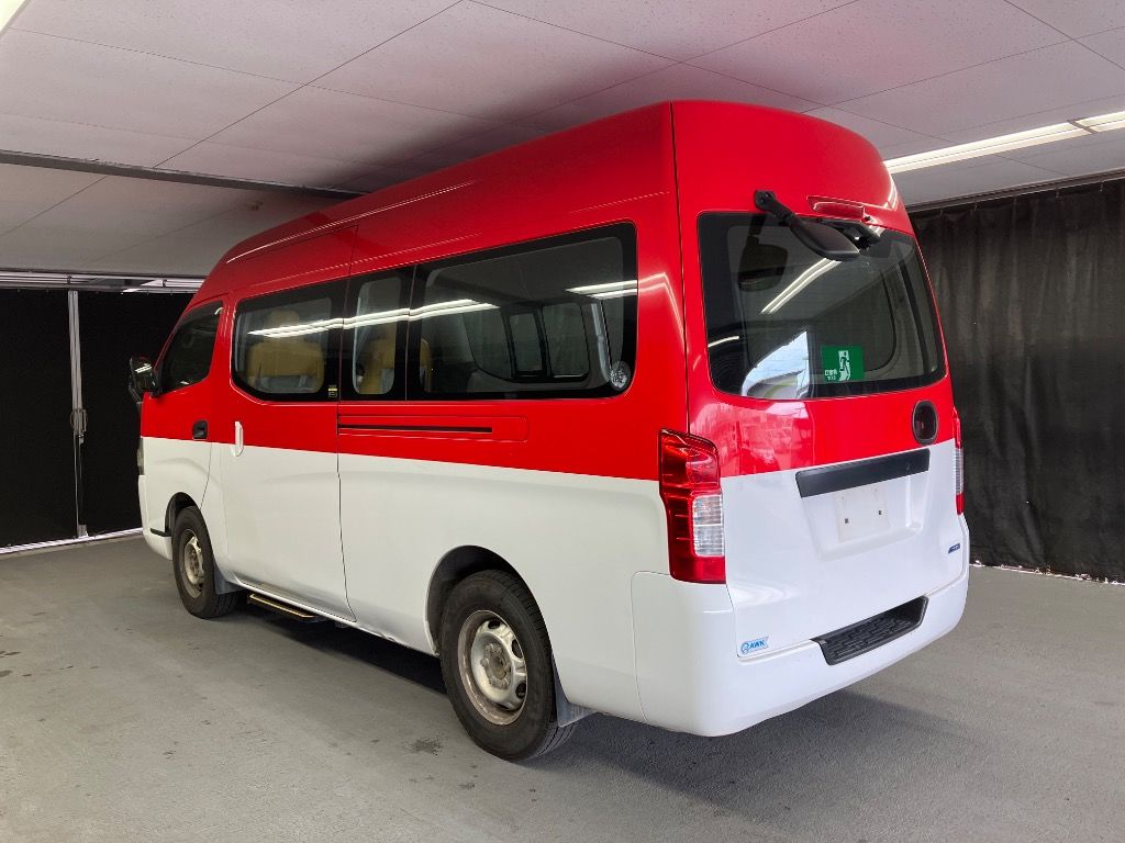 2015 Nissan NV350 Caravan 園児バス auction photo 2