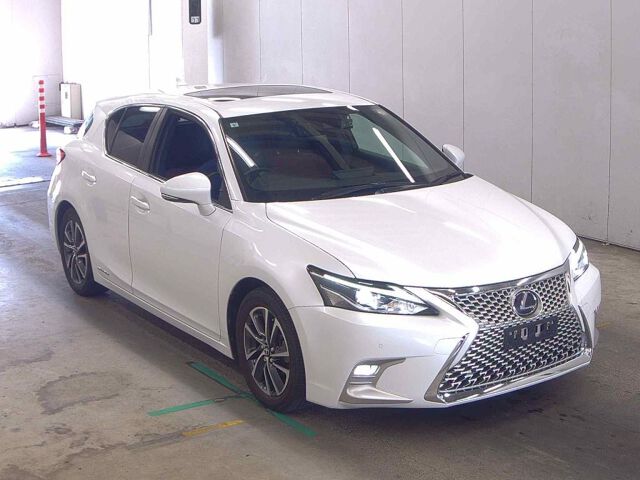 2022 Lexus CT CT200H Cheritzlin Japan auction vehicle