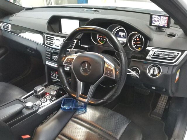 2014 Mercedes-Benz E-Class E63 auction photo 3