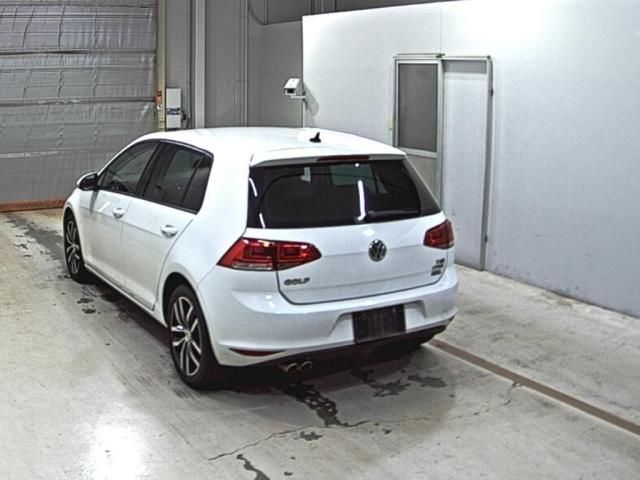 2016 Volkswagen ゴルフ TSIハイラインブルーモーションテクノロジー auction photo 2