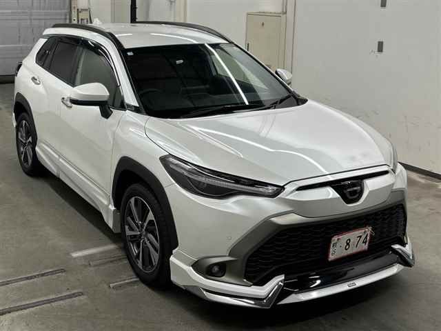 Japan Auction Vehicles 10 2023 Toyota Corolla Cross Z auction photo