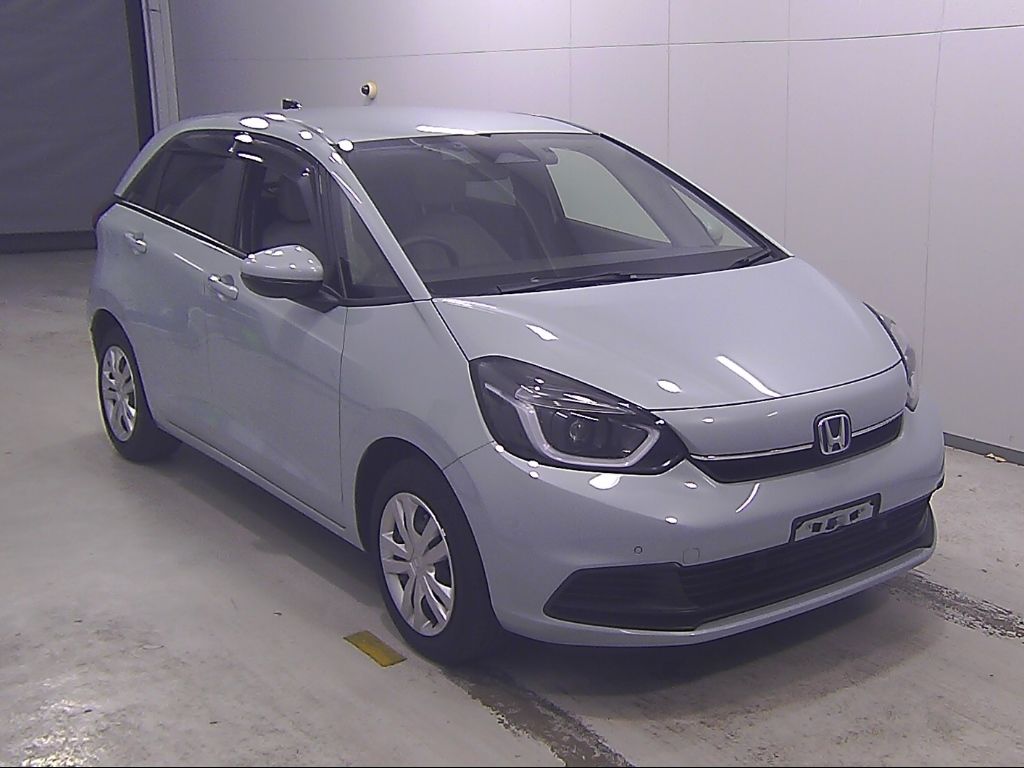 Japan Auction Vehicles 14 2023 Honda Fit e:HEV Home auction photo