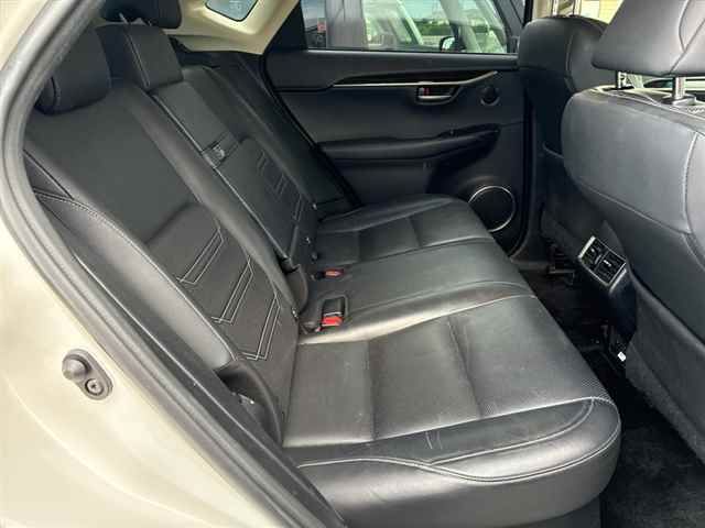 2015 Lexus NX NX300hバージョンL auction photo 7