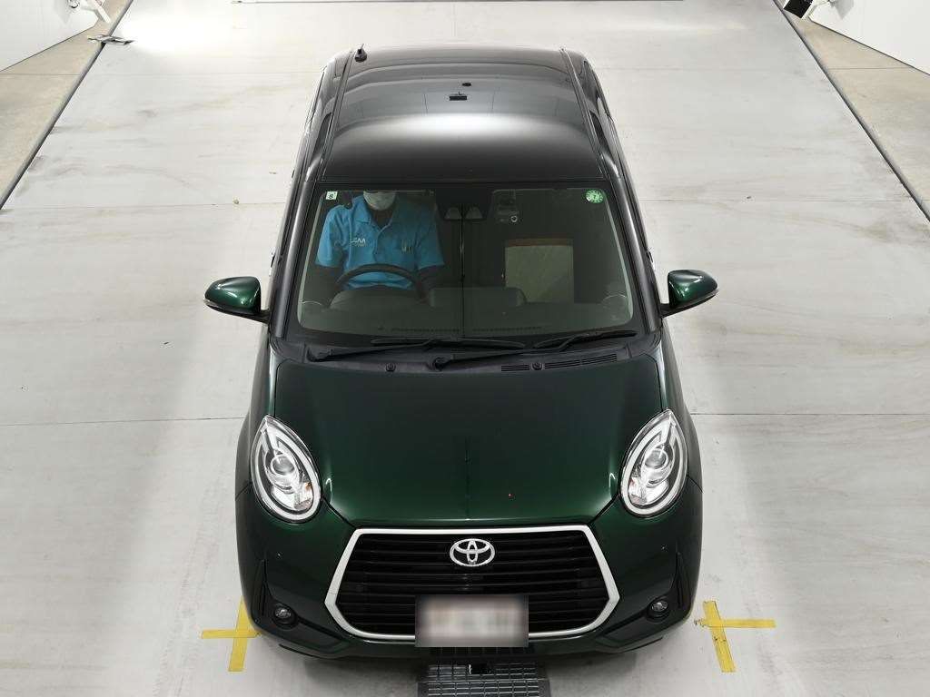 2021 Toyota Passo Moda G Package auction photo 7