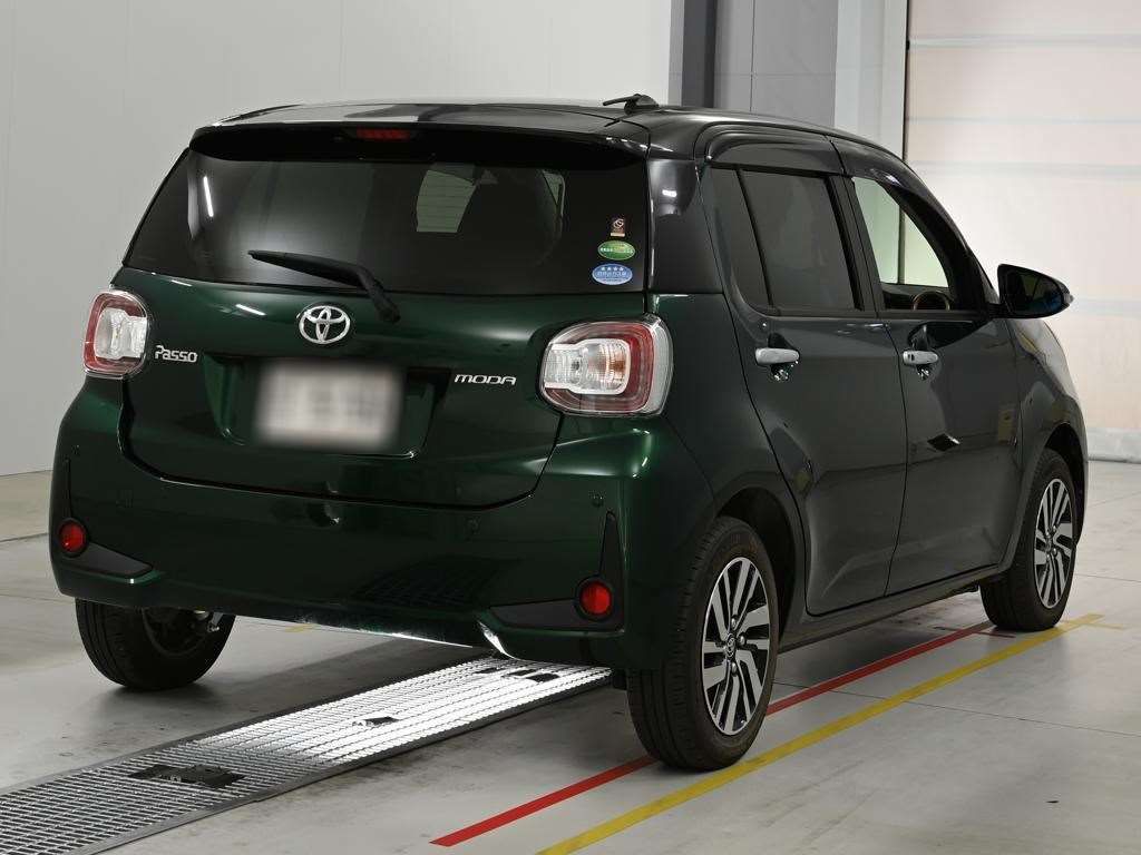 2021 Toyota Passo Moda G Package auction photo 2
