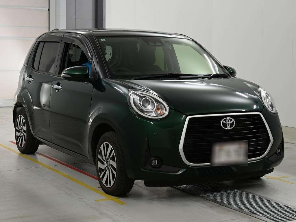 2021 Toyota Passo Moda G Package auction photo 5