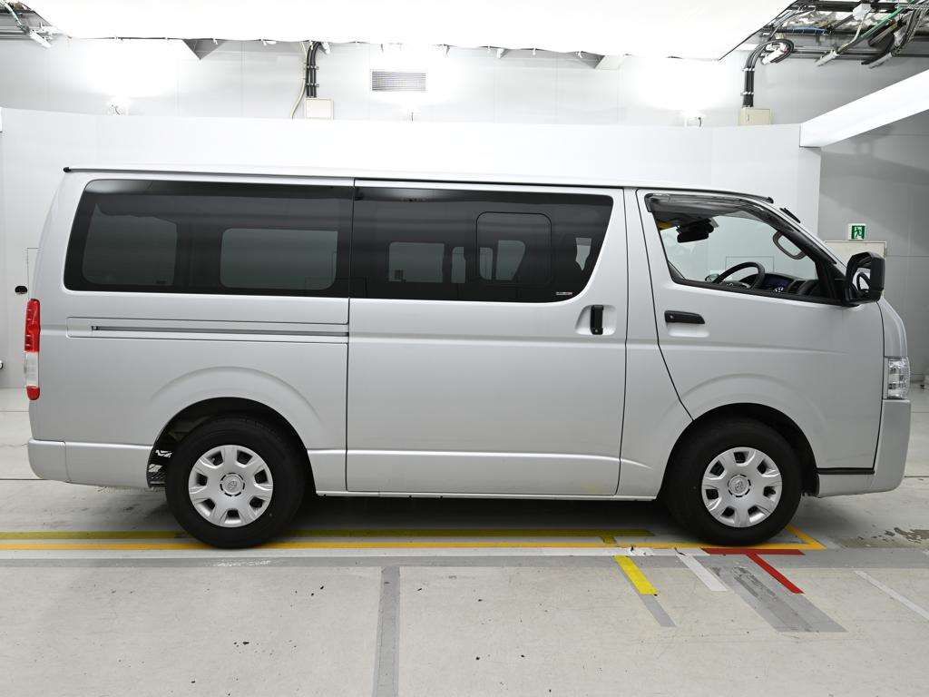 2025 Toyota Hiace ロングDX GLパッケージ auction photo 3