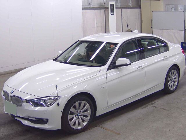 2013 BMW 3 Series 320DブルPモダン auction photo 4