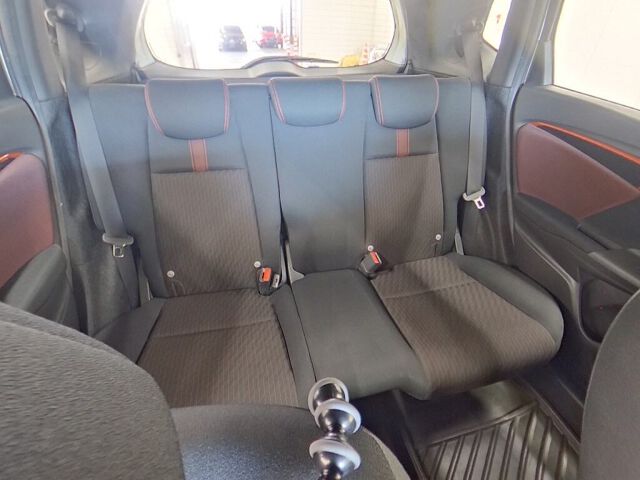 2017 Honda Fit RSホンダセンシング auction photo 6