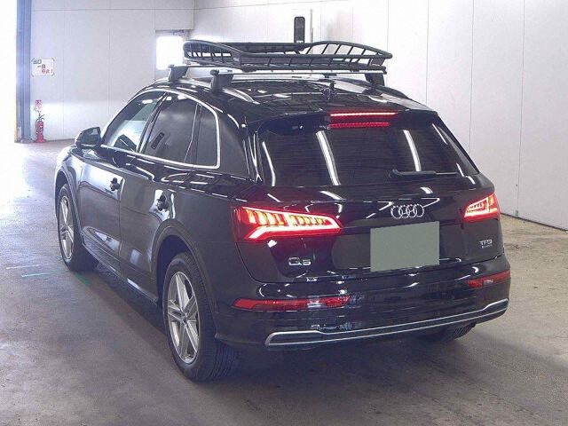 2019 Audi Q5 2.0TFSIQスポSラ 4WD auction photo 2