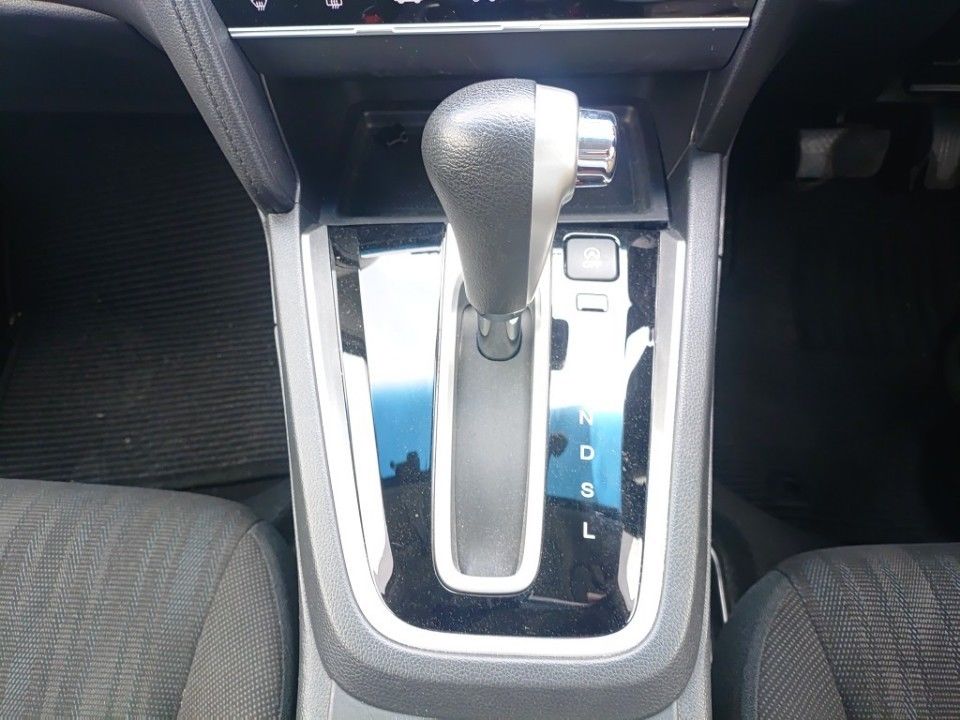 2019 Honda Shuttle auction photo 12