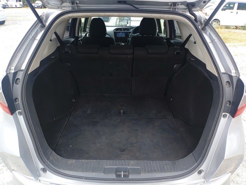2019 Honda Shuttle auction photo 8