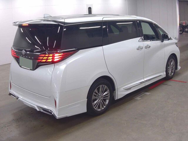 2025 Toyota Alphard Z auction photo 5