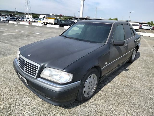 1995 Mercedes-Benz C-Class C200 auction photo 4