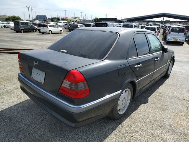 1995 Mercedes-Benz C-Class C200 auction photo 5
