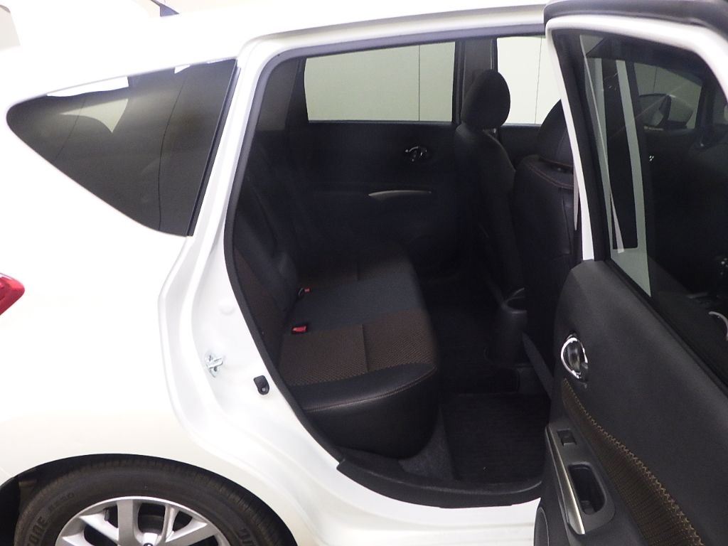 2016 Nissan ノート HB Medalist X V Selection + Safety II auction photo 7