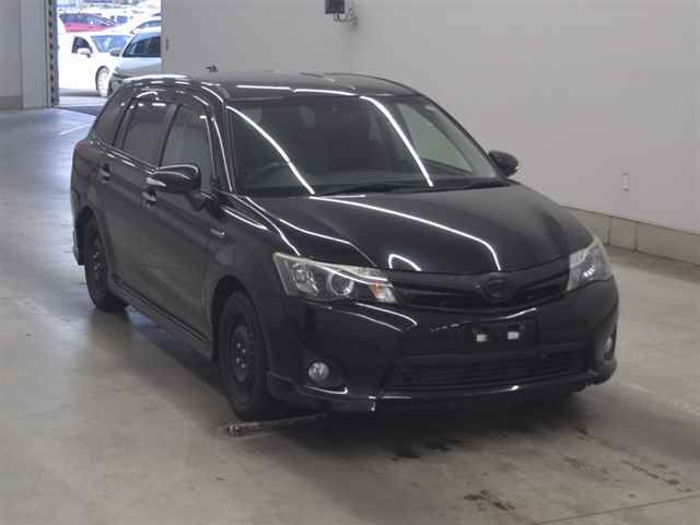 2015 Toyota Corolla Fielder ハイブリッドGエアロツアラー・ダ Japan auction vehicle