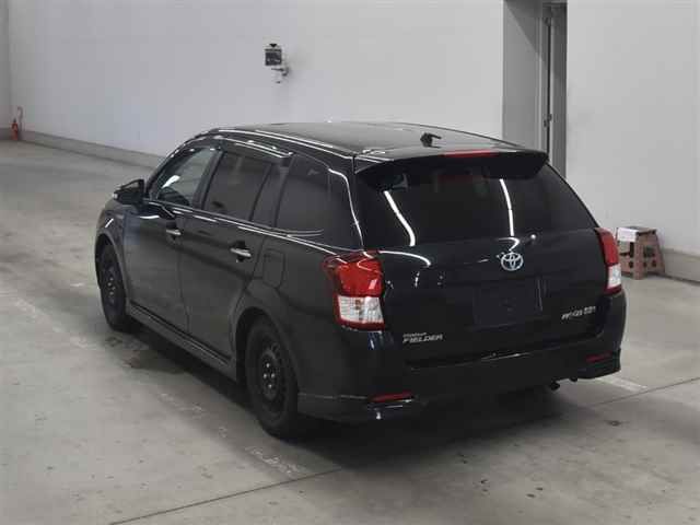 2015 Toyota Corolla Fielder ハイブリッドGエアロツアラー・ダ auction photo 2