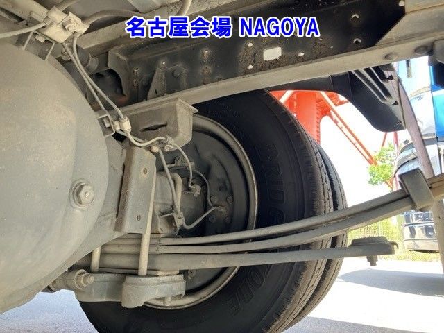 2018 Hino Dutro ヒラ auction photo 10