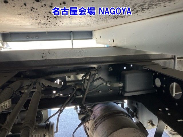 2018 Hino Dutro ヒラ auction photo 18