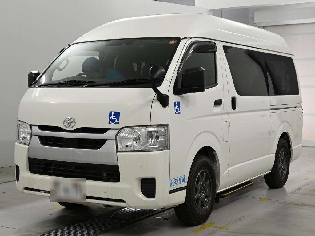 Japan Auction Vehicles 14 2021 Toyota Hiace DX Welcab auction photo