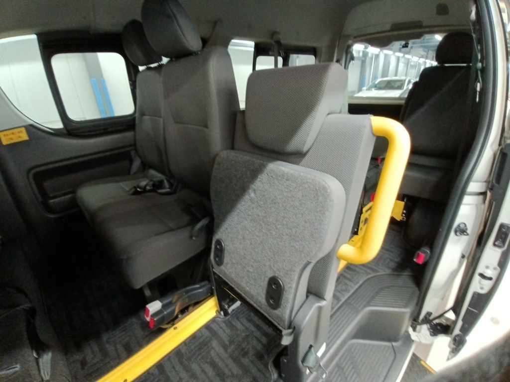2021 Toyota Hiace DX Welcab auction photo 12