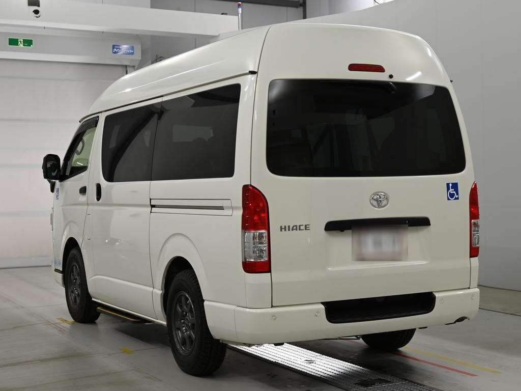 2021 Toyota Hiace DX Welcab auction photo 6