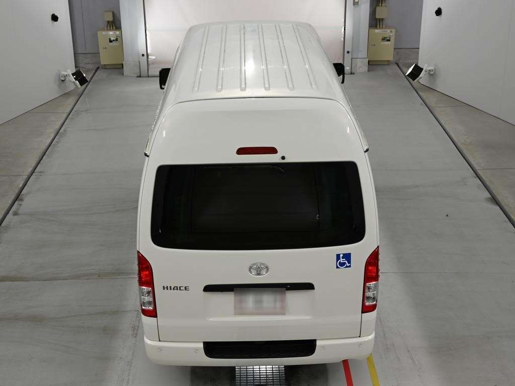 2021 Toyota Hiace DX Welcab auction photo 8