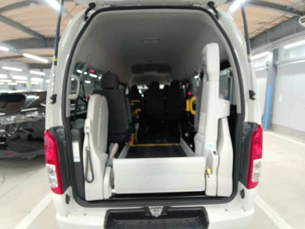 2021 Toyota Hiace DX Welcab auction photo 11