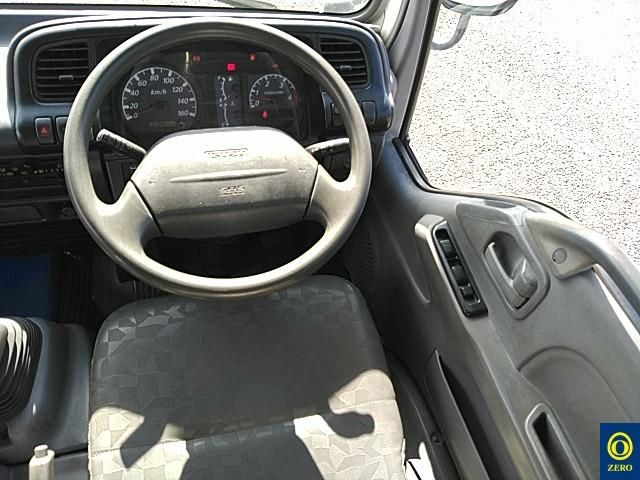 2006 Isuzu Elf auction photo 5