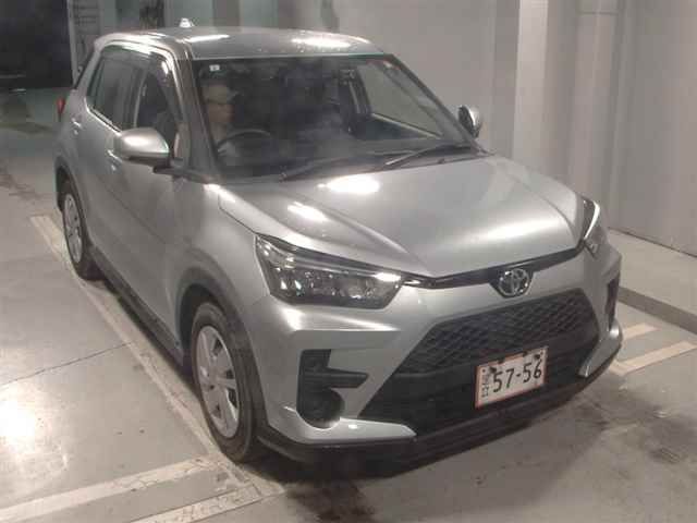 Japan Auction Vehicles 12 2021 Toyota Raize X S auction photo