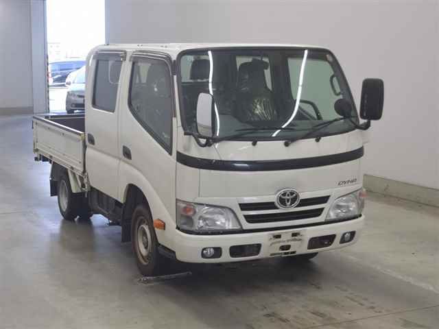 Japan Auction Vehicles 10 2015 Toyota Dyna Wキャブ auction photo