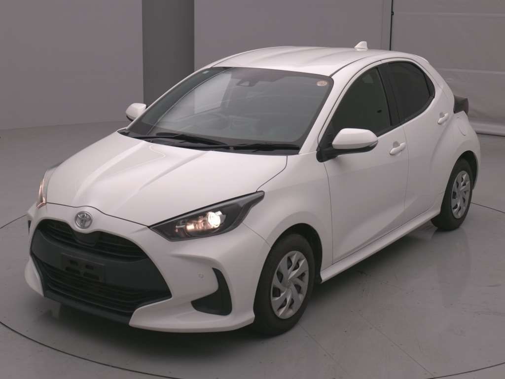 Japan Auction Vehicles 4 2021 Toyota Yaris X auction photo