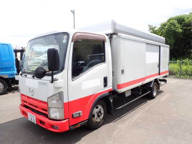 Japan Auction Vehicles 13 2014 Mazda タイタン 1.9t Bottle Cart auction photo