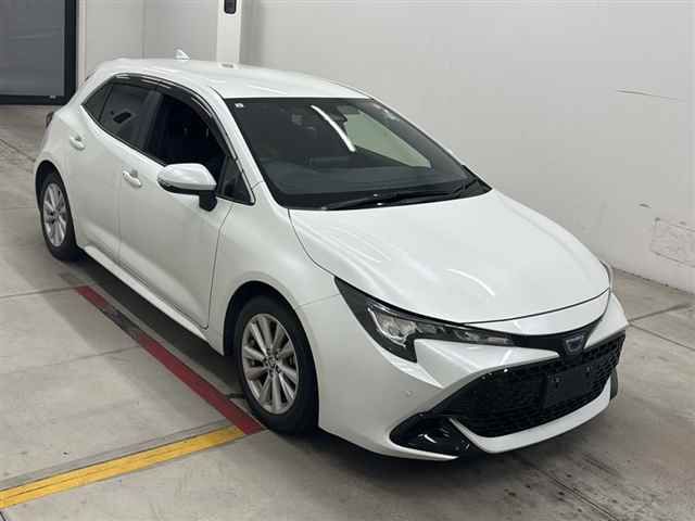 2023 Toyota Corolla Sport Hybrid G Japan auction vehicle