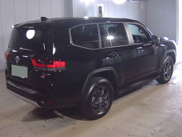 2025 Toyota Land Cruiser GR Sport 4WD auction photo 5